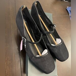 NWT Black Mesh Mary Jane Style Elsa Flats
